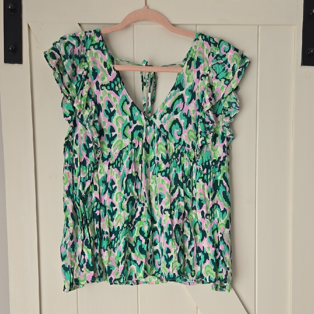 entro Green & Pink Floral Ruffle Sleeve V-Neck Top